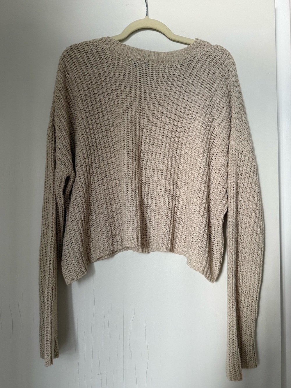 Cropped Crewneck Sweater - Cream - moon&madison - Picture 3 of 4